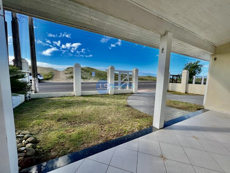 Excelente casa na Beira Mar: 3ª foto da galeria de imagens do imóvel
