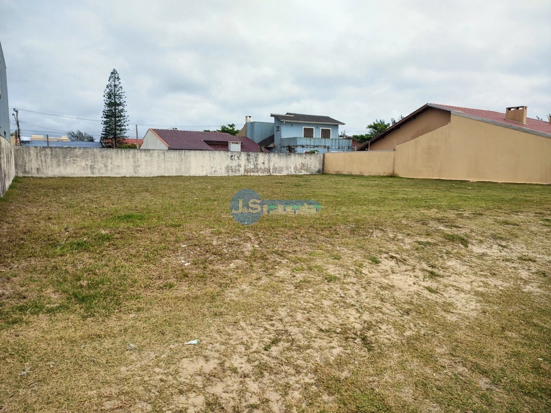 Terreno na Beira Mar Atlântida Sul: 3ª foto da galeria de imagens do imóvel