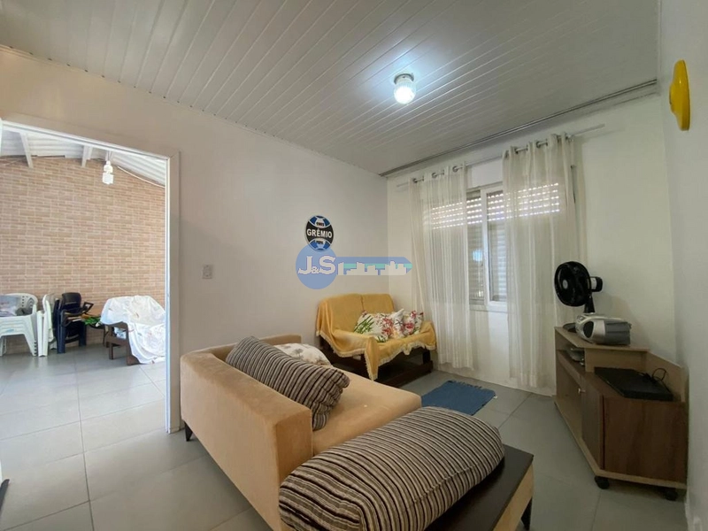 Casa em Atlântida Sul: 11ª foto da galeria de imagens do imóvel