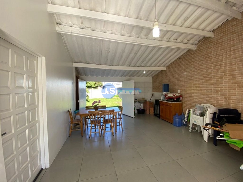 Casa em Atlântida Sul: 17ª foto da galeria de imagens do imóvel