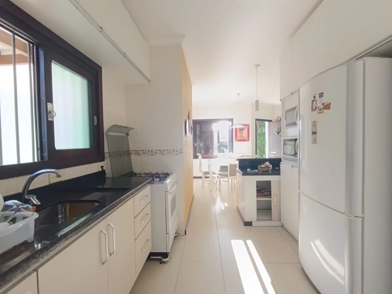 CASA PRÓXIMA AO MAR: 37ª foto da galeria de imagens do imóvel