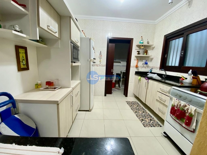 CASA PRÓXIMA AO MAR: 13ª foto da galeria de imagens do imóvel
