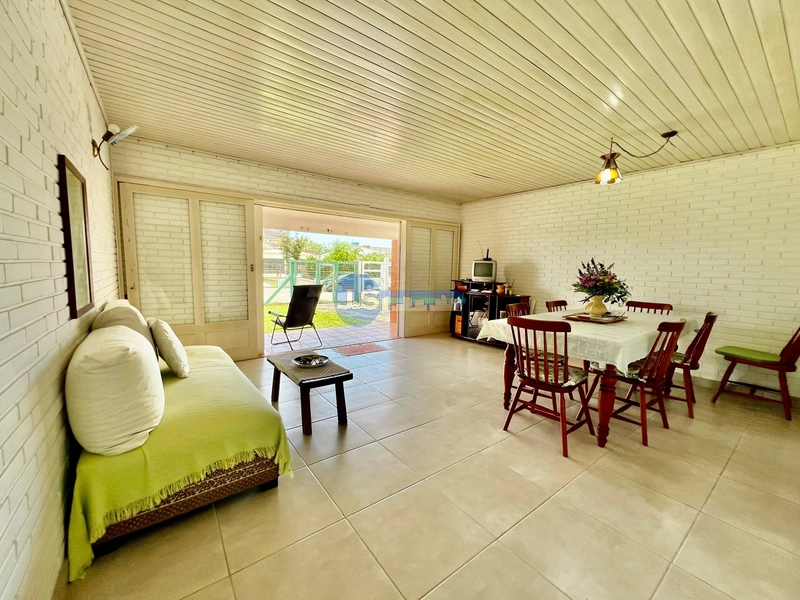 Casa em Rainha do Mar: 11ª foto da galeria de imagens do imóvel