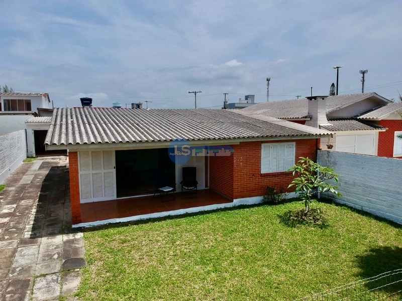 Casa em Rainha do Mar: 2ª foto da galeria de imagens do imóvel