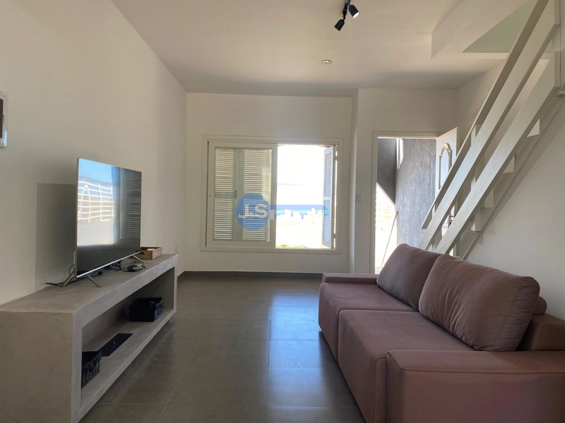Excelente Duplex em Atlântida Sul: 3ª foto da galeria de imagens do imóvel