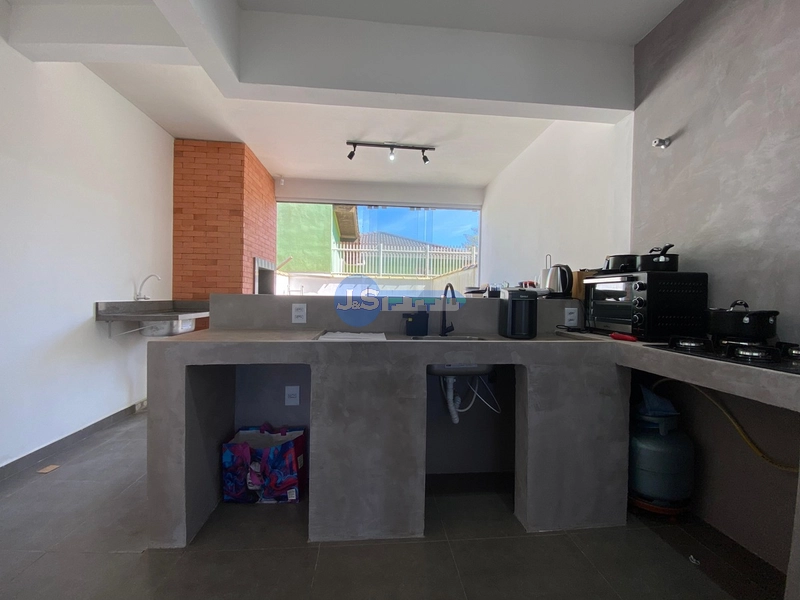 Excelente Duplex em Atlântida Sul: 9ª foto da galeria de imagens do imóvel