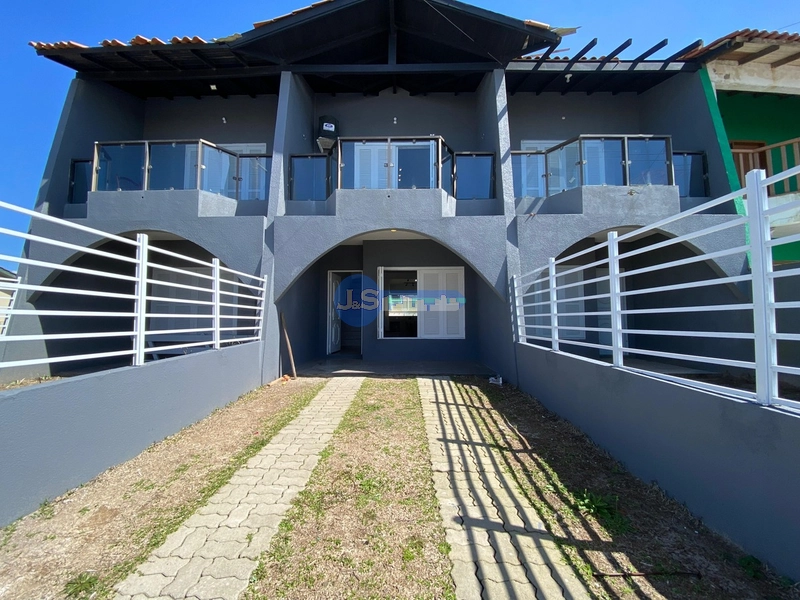 Excelente Duplex em Atlântida Sul: 1ª foto da galeria de imagens do imóvel