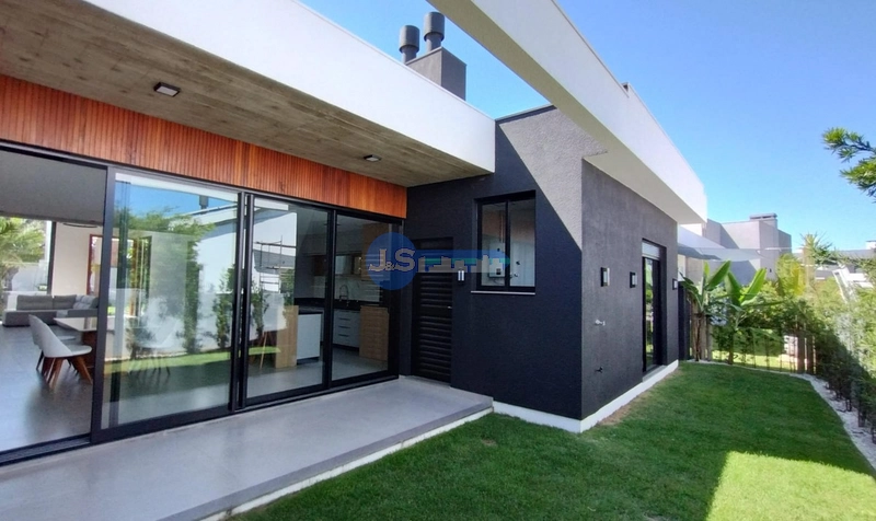 EXCELENTE CASA EM CONDOMINIO: 3ª foto da galeria de imagens do imóvel