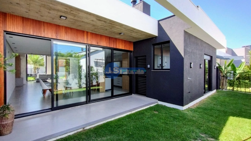 EXCELENTE CASA EM CONDOMINIO: 2ª foto da galeria de imagens do imóvel
