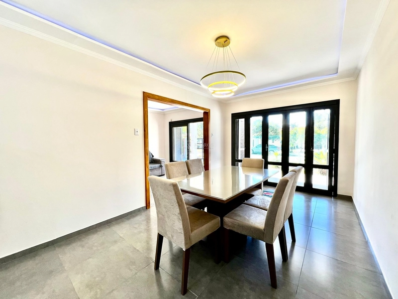 CASA DE PRAIA EM LAJE: 12ª foto da galeria de imagens do imóvel