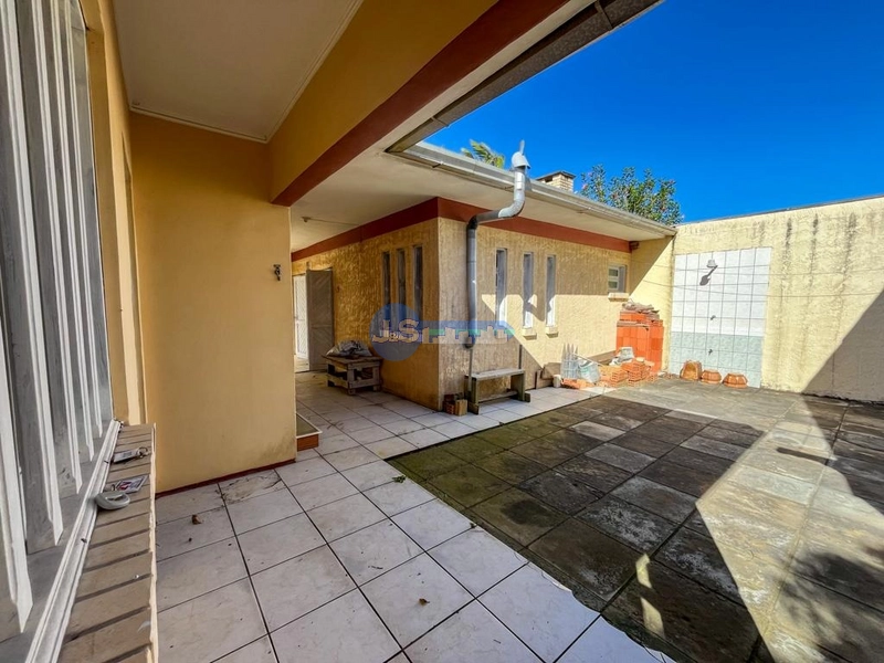CASA DE PRAIA: 7ª foto da galeria de imagens do imóvel