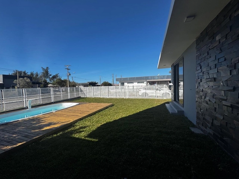 CASA DE PRAIA EM FASE DE ACABAMENTO: 9ª foto da galeria de imagens do imóvel