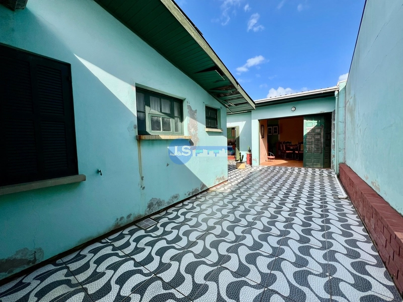Casa em Atlântida Sul: 15ª foto da galeria de imagens do imóvel