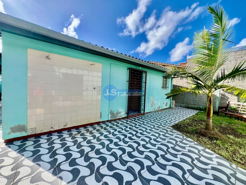 Casa em Atlântida Sul: 14ª foto da galeria de imagens do imóvel