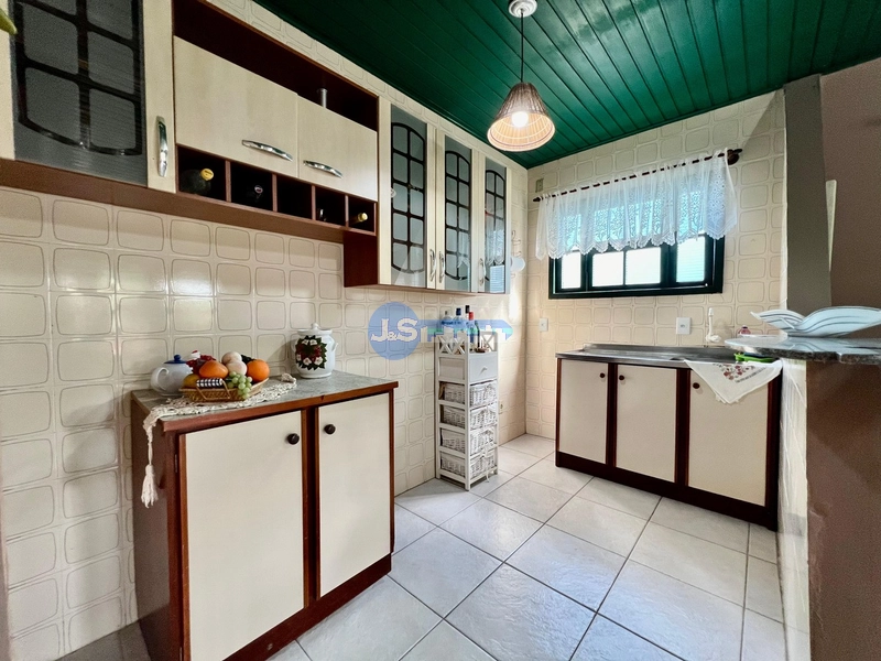 Casa em Atlântida Sul: 34ª foto da galeria de imagens do imóvel
