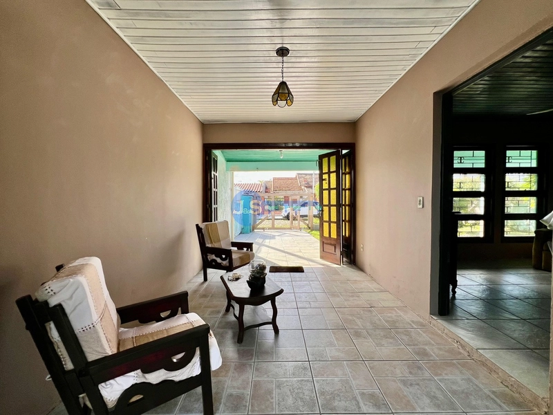 Casa em Atlântida Sul: 13ª foto da galeria de imagens do imóvel