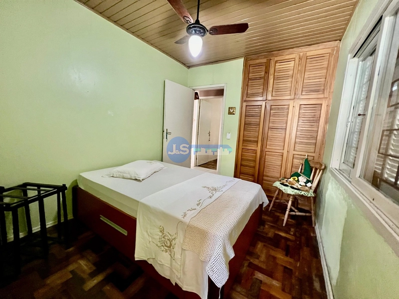 Casa em Atlântida Sul: 6ª foto da galeria de imagens do imóvel