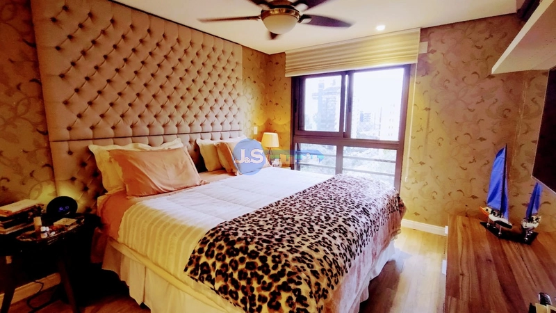 Excelente Apartamento 03 Suítes, 04 vagas de garagem, Área Nobre de Ca: 17ª foto da galeria de imagens do imóvel