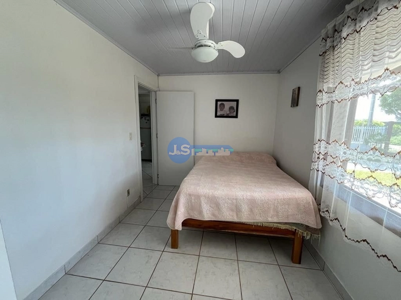 EXCELENTE CASA DE PRAIA: 3ª foto da galeria de imagens do imóvel