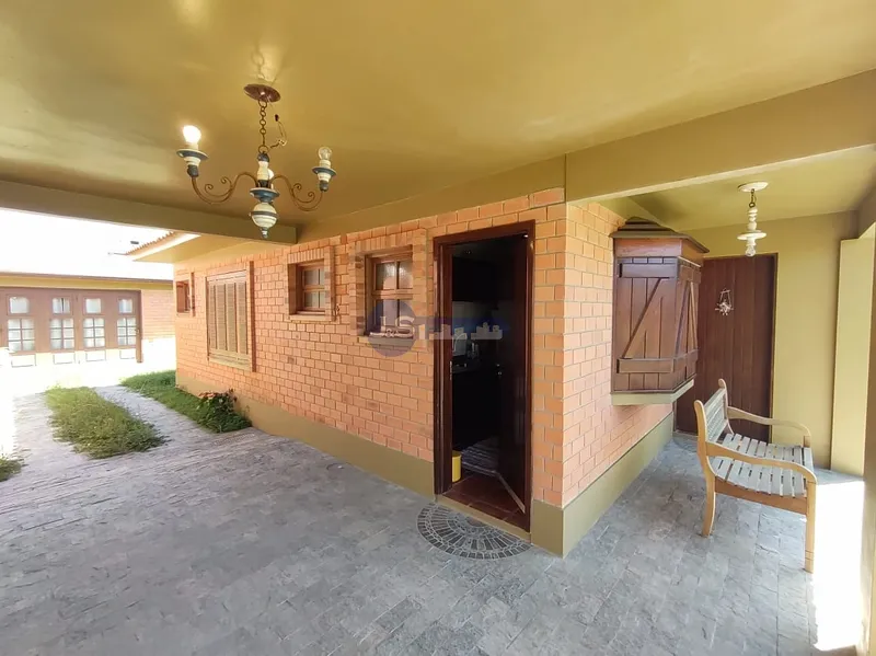 CASA DE PRAIA EM LAJE PRÓXIMO AO MAR: 4ª foto da galeria de imagens do imóvel