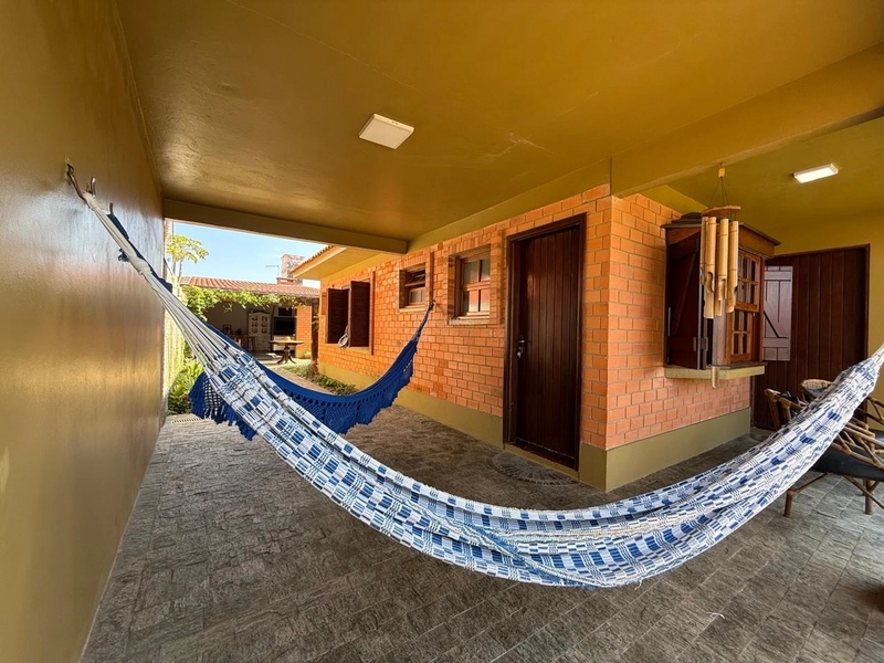 CASA DE PRAIA EM LAJE PRÓXIMO AO MAR: 24ª foto da galeria de imagens do imóvel