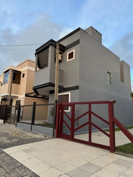 SOBRADO PRÓXIMO AO MAR: 2ª foto da galeria de imagens do imóvel