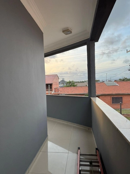 SOBRADO PRÓXIMO AO MAR: 4ª foto da galeria de imagens do imóvel