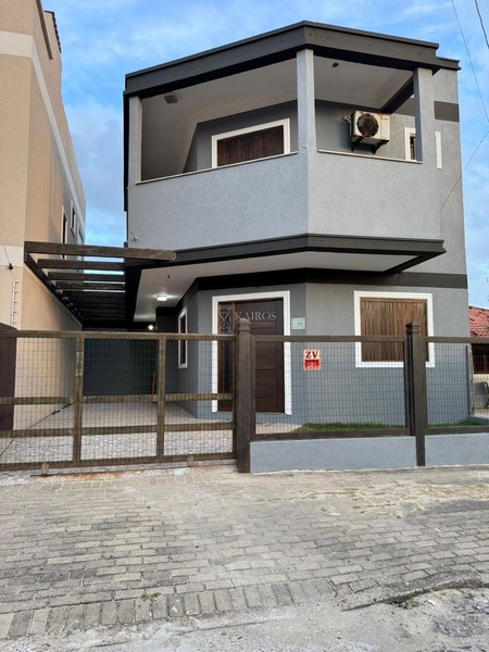 SOBRADO PRÓXIMO AO MAR: 1ª foto da galeria de imagens do imóvel