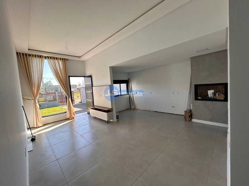 CASA DE PRAIA EM NOIVA DO MAR, XANGRI-LÁ/RS: 2ª foto da galeria de imagens do imóvel