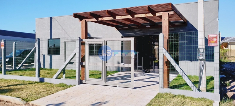 EXCELENTE CASA DE PRAIA COM PISCINA: 1ª foto da galeria de imagens do imóvel