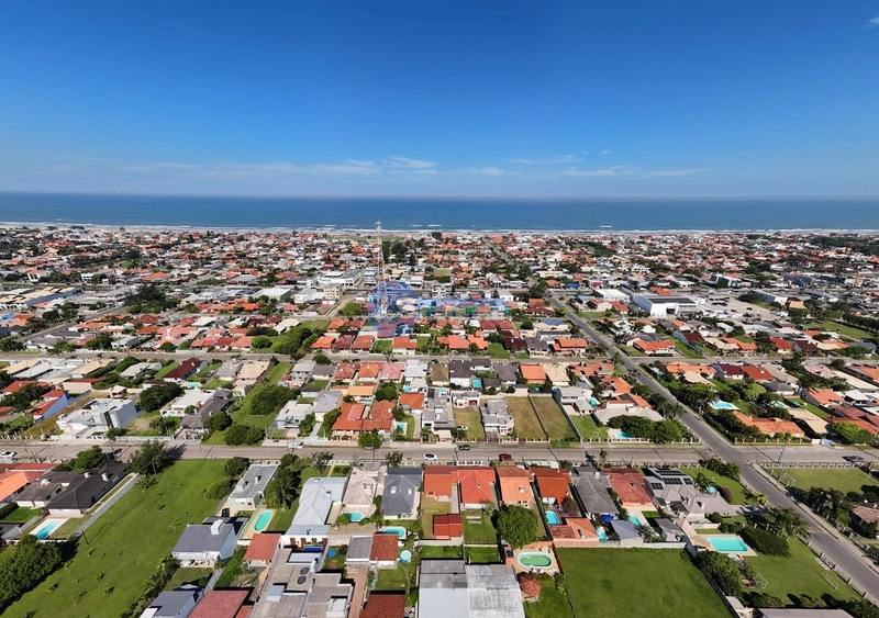 EXCELENTE CASA DE PRAIA COM PISCINA: 4ª foto da galeria de imagens do imóvel