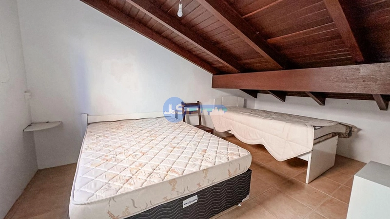 EXCELENTE CASA DE PRAIA PRÓXIMA AO MAR: 2ª foto da galeria de imagens do imóvel
