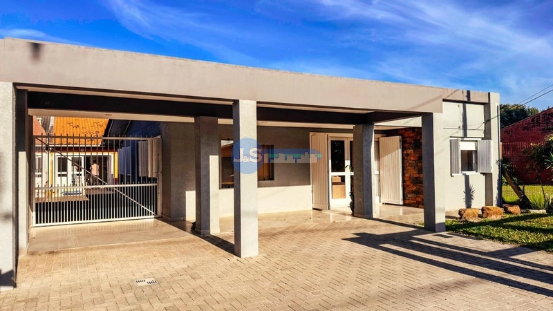 EXCELENTE CASA DE PRAIA PRÓXIMA AO MAR: 1ª foto da galeria de imagens do imóvel