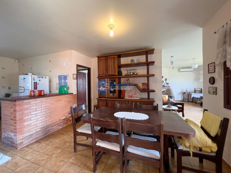 EXCELENTE CASA DE PRAIA: 3ª foto da galeria de imagens do imóvel