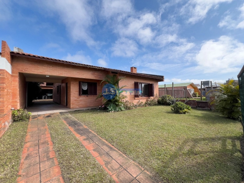 EXCELENTE CASA DE PRAIA: 1ª foto da galeria de imagens do imóvel