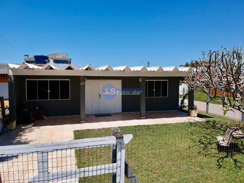 EXCELENTE CASA DE PRAIA LOCALIZAÇÃO EXCELENTE: 1ª foto da galeria de imagens do imóvel