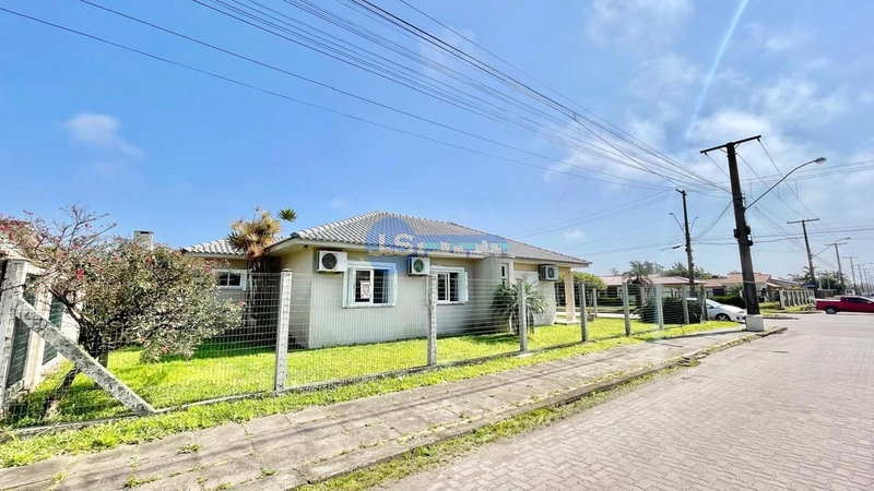 Excelente Casa de Praia com 2 Terrenos: 17ª foto da galeria de imagens do imóvel