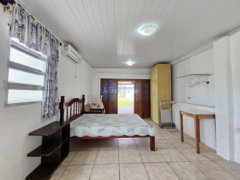 Casa de Praia com 02 Terrenos e Excelente Localização: 3ª foto da galeria de imagens do imóvel
