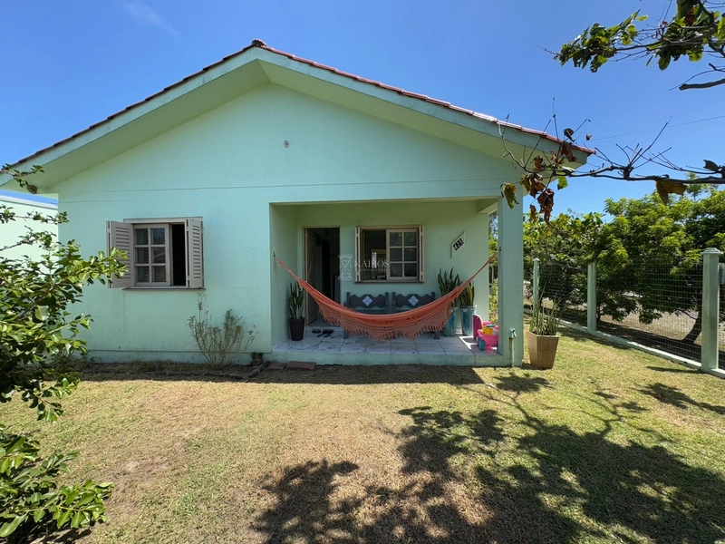 CASA DE PRAIA: 8ª foto da galeria de imagens do imóvel