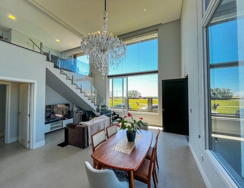 EXCELENTE CASA PRÓXIMA AO MAR: 30ª foto da galeria de imagens do imóvel