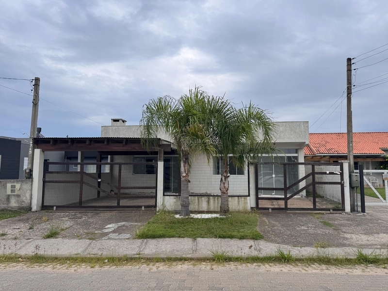 CASA DE PRAIA: 1ª foto da galeria de imagens do imóvel
