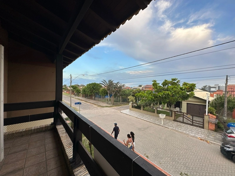 DUPLEX PRÓXIMO AO MAR: 15ª foto da galeria de imagens do imóvel