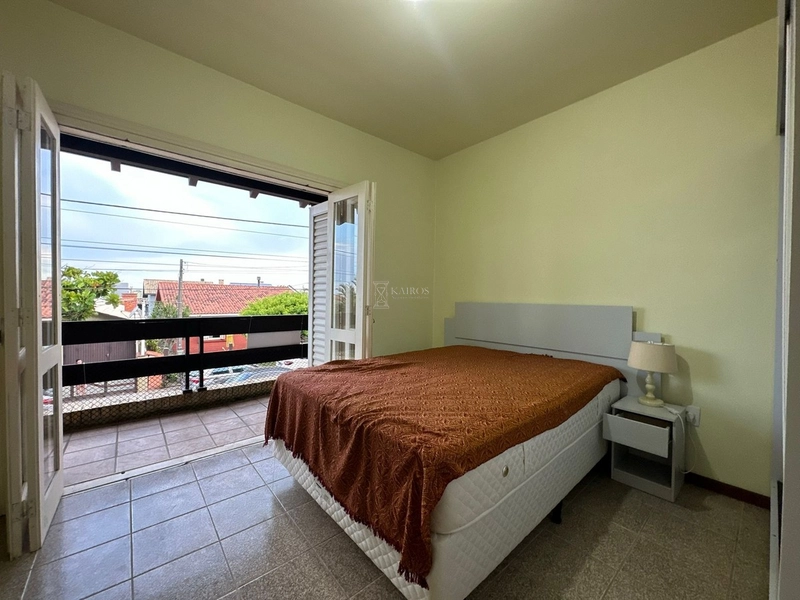 DUPLEX PRÓXIMO AO MAR: 11ª foto da galeria de imagens do imóvel