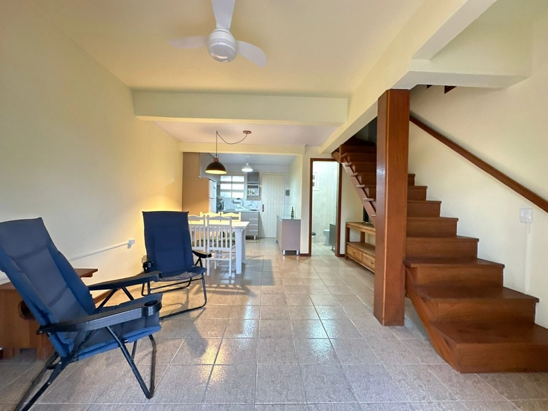 DUPLEX PRÓXIMO AO MAR: 6ª foto da galeria de imagens do imóvel