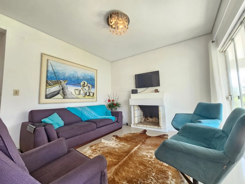 CASA DE PRAIA COM 2 TERRENOS: 7ª foto da galeria de imagens do imóvel