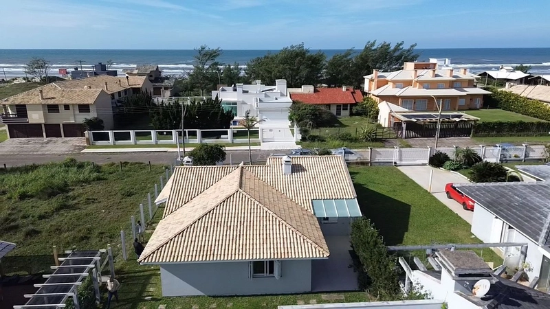 CASA DE PRAIA COM 2 TERRENOS: 20ª foto da galeria de imagens do imóvel