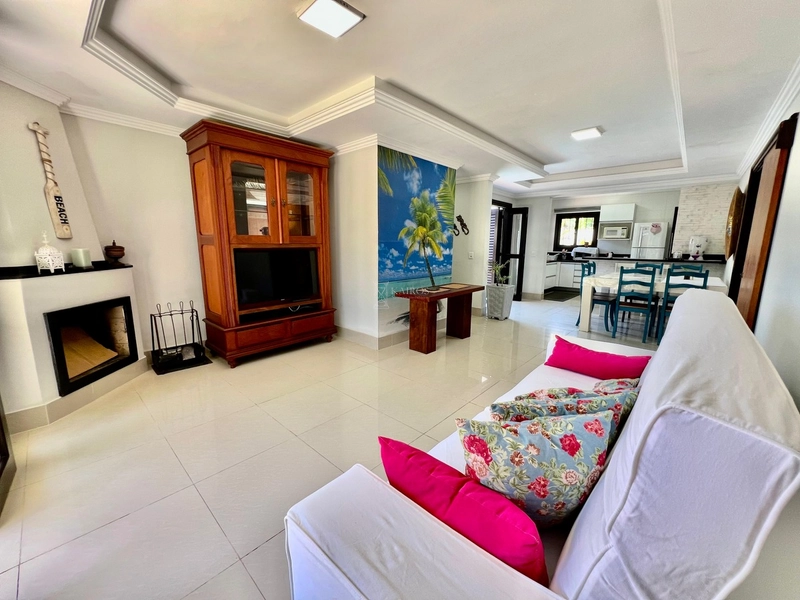 CASA DE PRAIA EM LAJE PERTO DO MAR: 26ª foto da galeria de imagens do imóvel