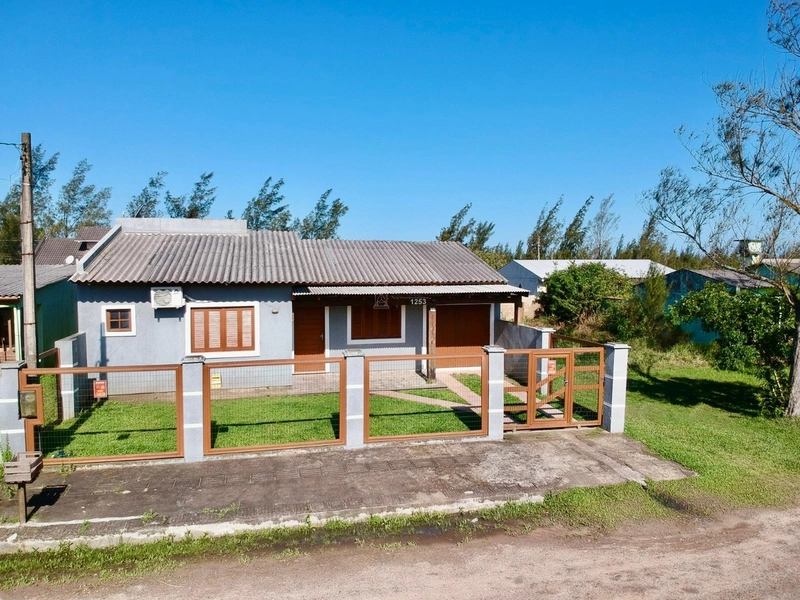 CASA DE PRAIA COM PISCINA: 39ª foto da galeria de imagens do imóvel