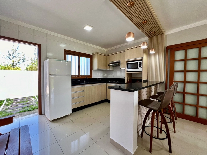 CASA DE PRAIA COM PISCINA: 16ª foto da galeria de imagens do imóvel