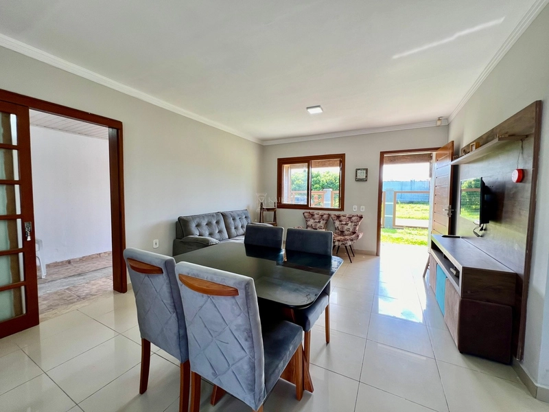 CASA DE PRAIA COM PISCINA: 12ª foto da galeria de imagens do imóvel